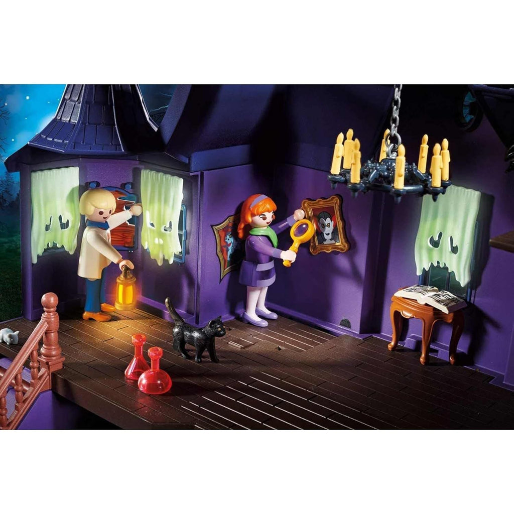 Playmobil 70361 SCOOBY - DOO! Mystery Mansion With Light And Sound Effects, Fun Imaginative Role Play, Playset Suitable Children Ages 5+ - Totally Awesome Toys