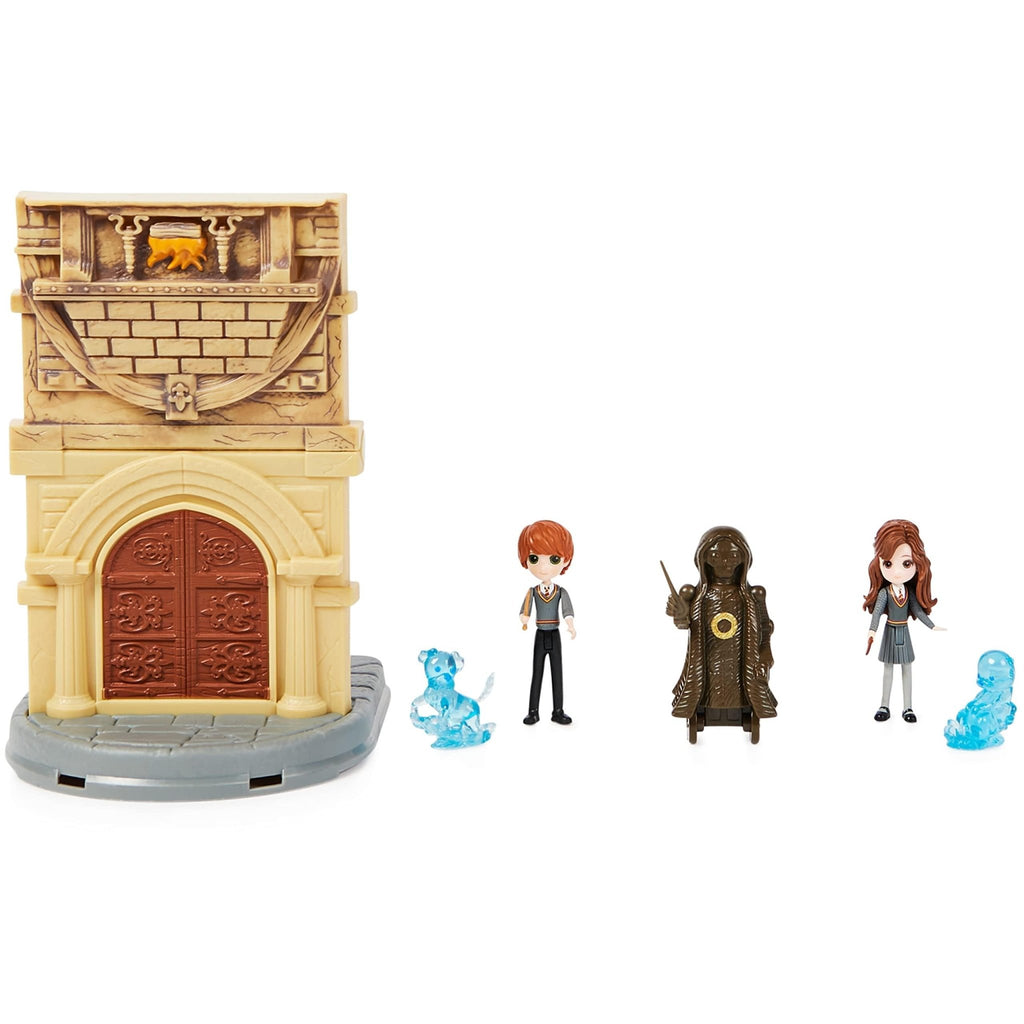 Wizarding World Harry Potter, Room of Requirement 2-in-1 Transforming Playset with 2 Exclusive Figures and 3 Accessories, Kids Toys for Ages 5 and up - Totally Awesome Toys